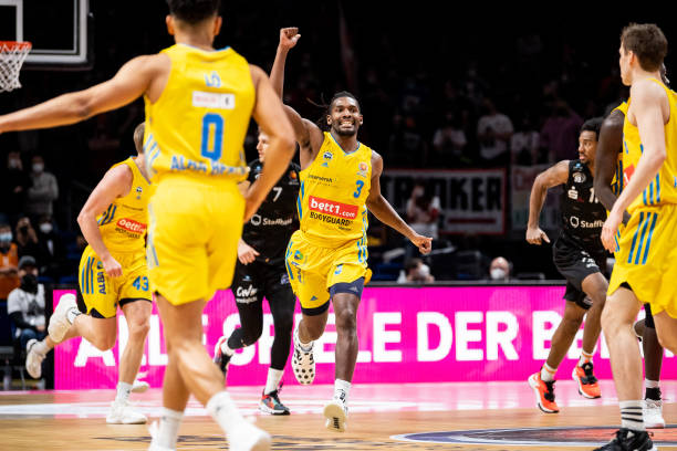 更多是从未 更多是从未