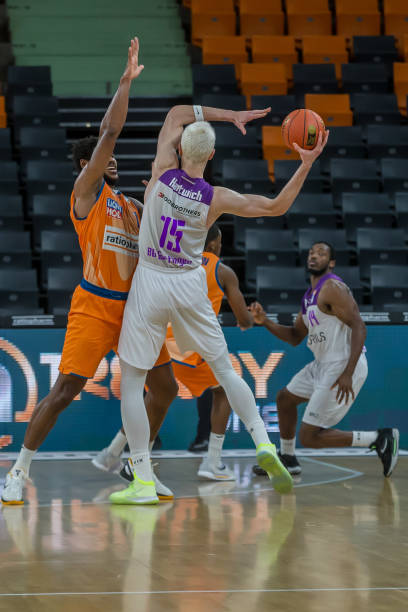 对方屡次打 对方屡次打