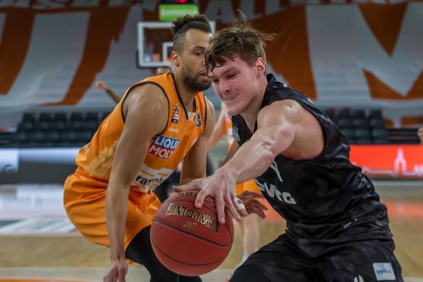 户的合作 户的合作